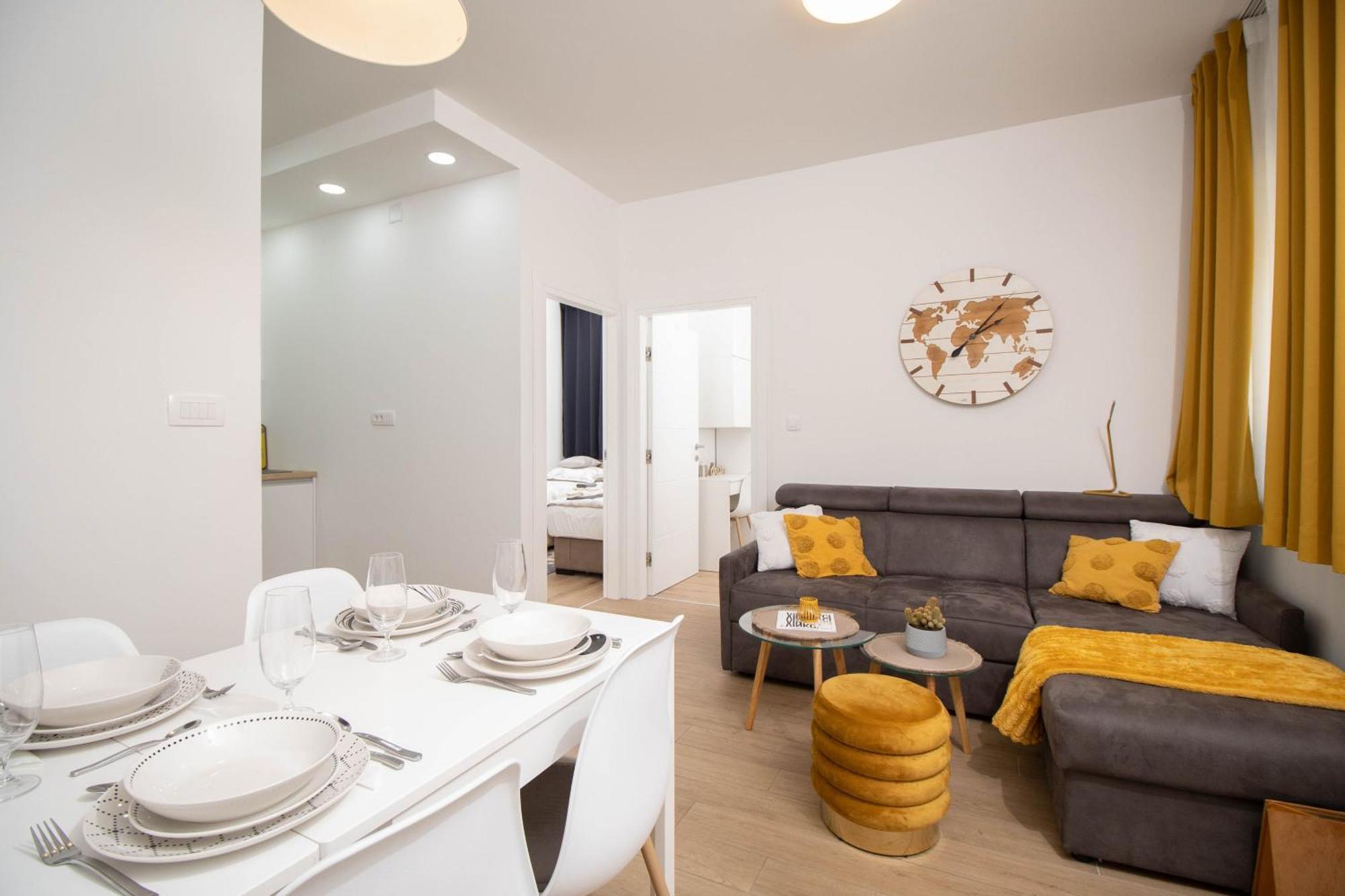 Apartman Maki Vinkovci Bagian luar foto