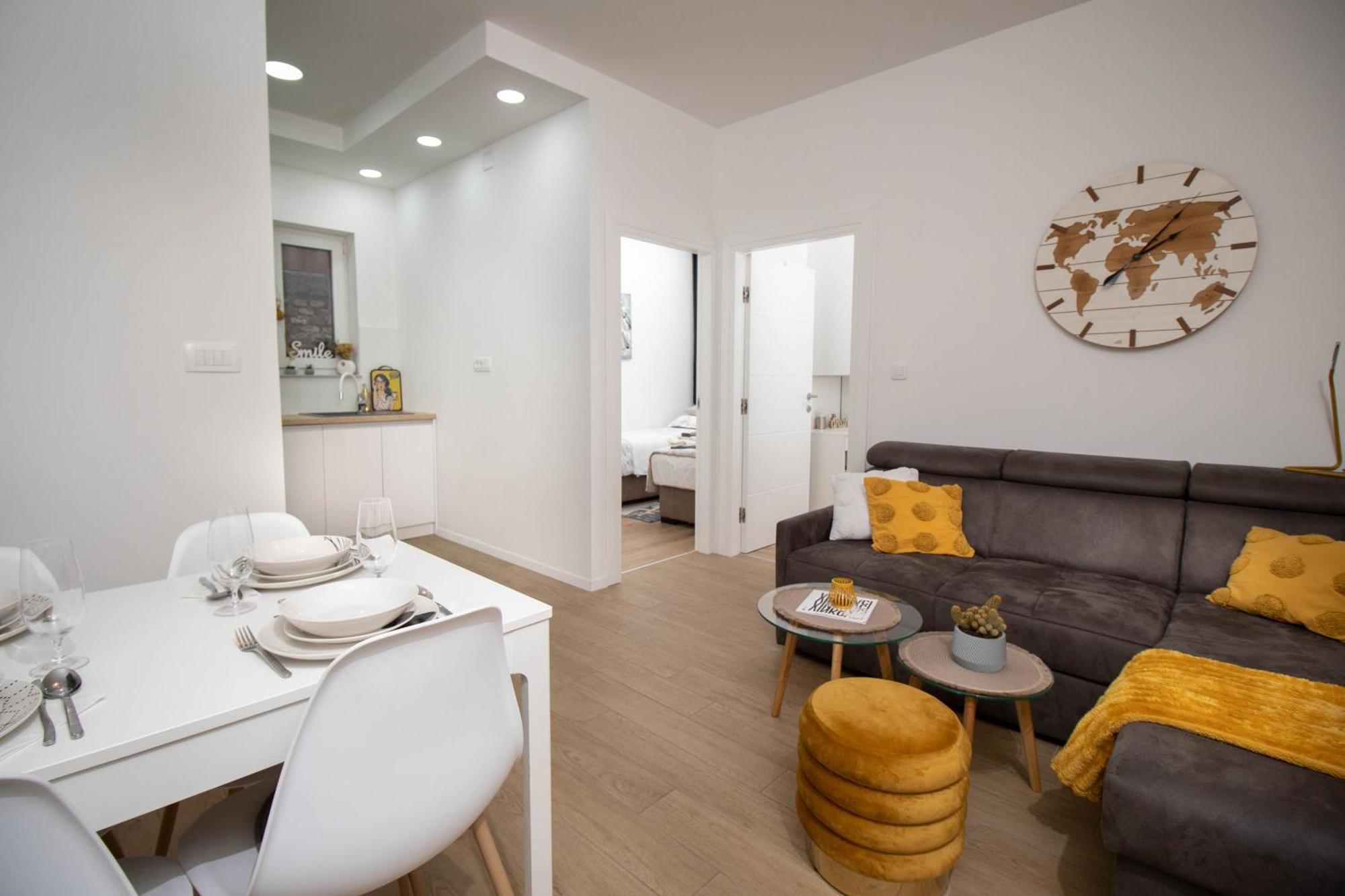 Apartman Maki Vinkovci Bagian luar foto